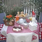 Bed and breakfast O Douceurs Sucrées 3*
