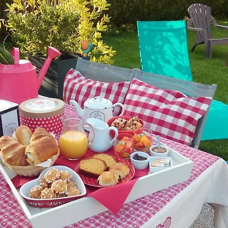 O Douceurs Sucrees Bed & Breakfast *