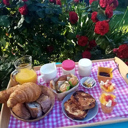 O Douceurs Sucrees Bed & Breakfast